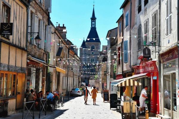photo yonne avallon